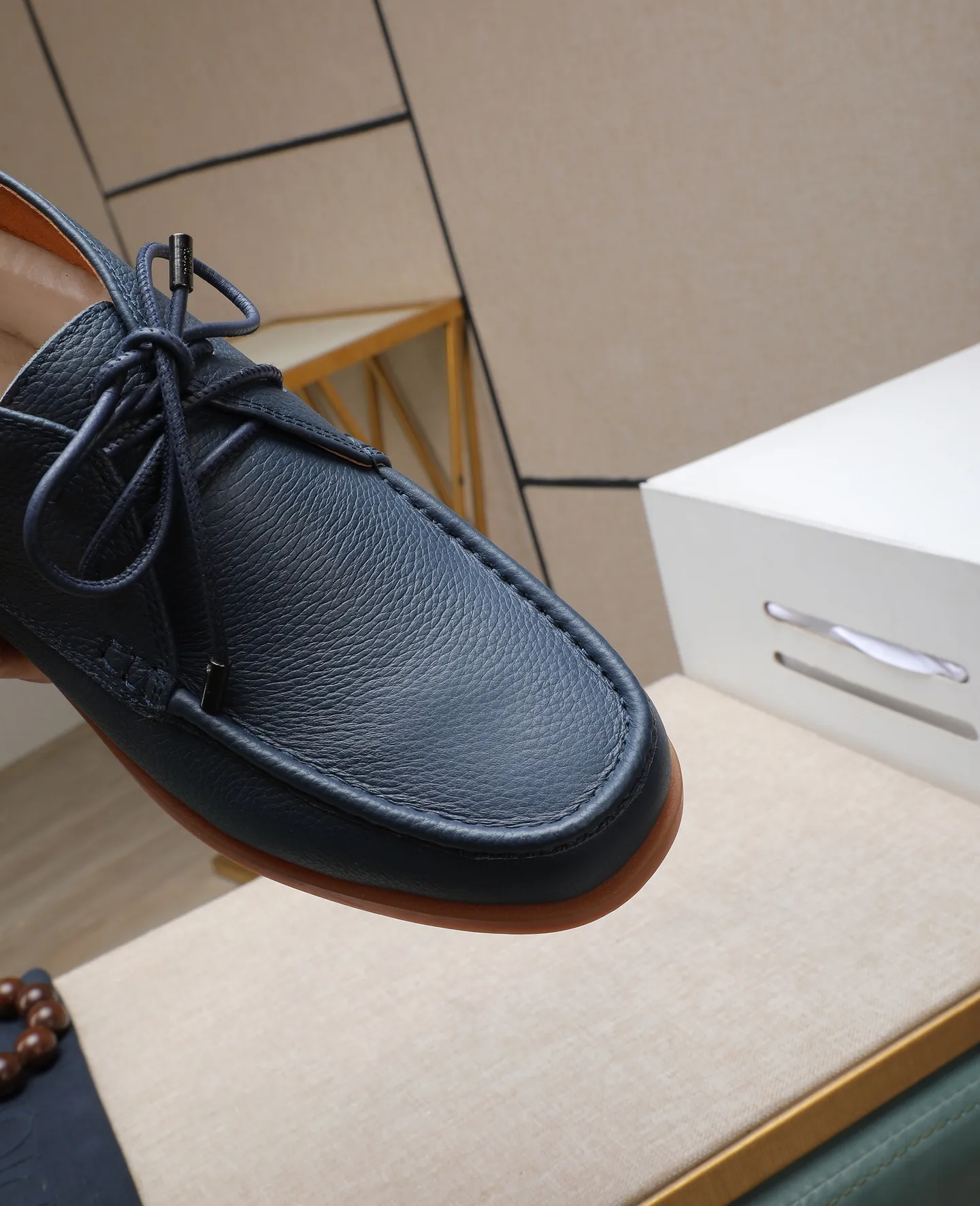 Men's shoes 💰600 Wool lining Original order quality Dior —🆘. Dior original order purchase, high-end leather shoes, fabric: imported cowhide from Italy ➕ water-dyed cow lining/wool lining ➕ special original outsole, fine workmanship, real-life photos 🎬 size: 38-44 (with full set of packaging)